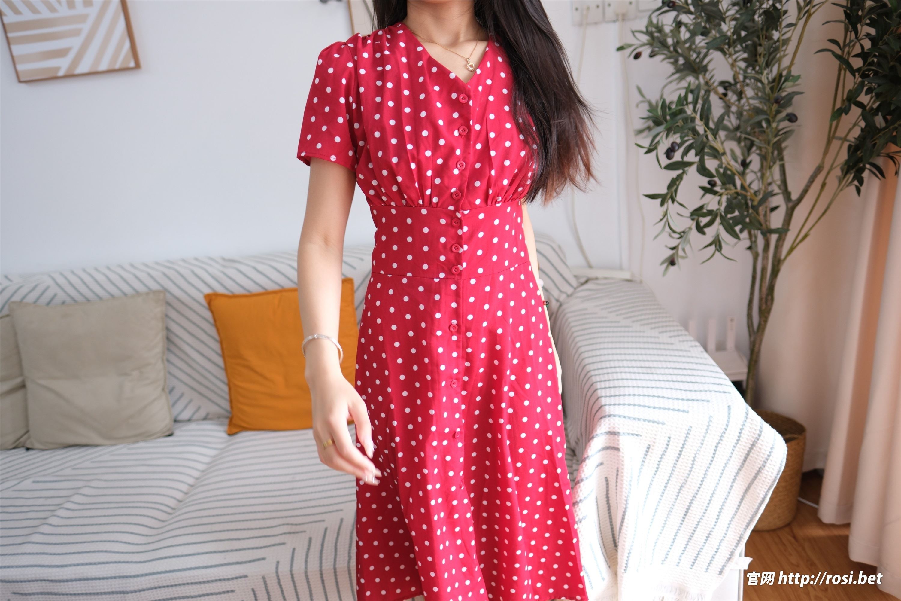 ROSI写真 2024.09.11 NO.4664